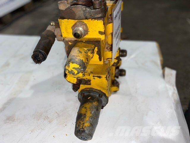 Volvo A30 Valvula Direcção Volvo A25 5350 Hidráulica