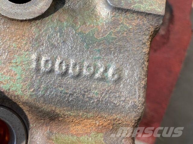 Volvo AD40B Cabeça do Motor com Válvulas TMD40 Mootorid
