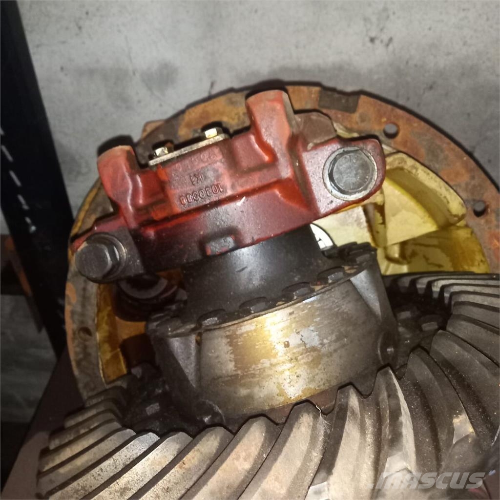 Volvo BM A25 Diferencial R . 3 变速器