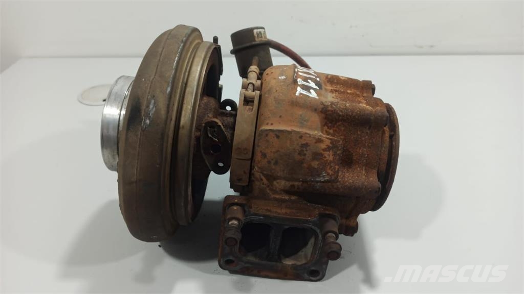 Volvo D11 Turbocompressor Mootorid