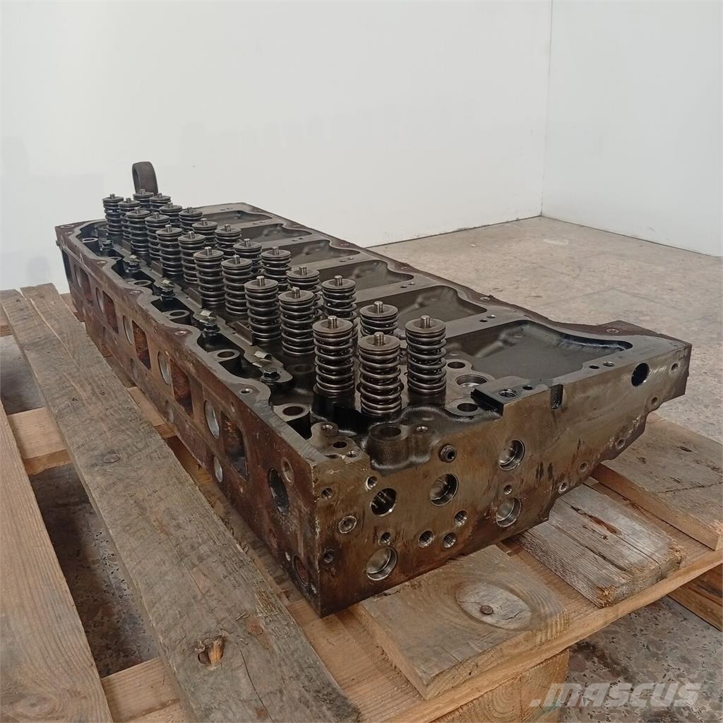 Volvo D11C Cabeça do Motor com Válvulas Motores