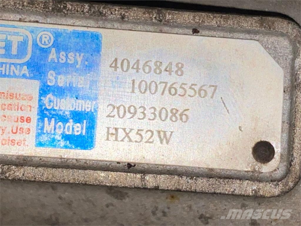 Volvo DXI11 Turbocompressor HX52W D11A 发动机