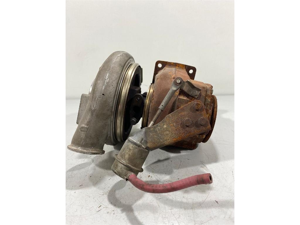 Volvo DXI11 Turbocompressor HX52W D11A 发动机