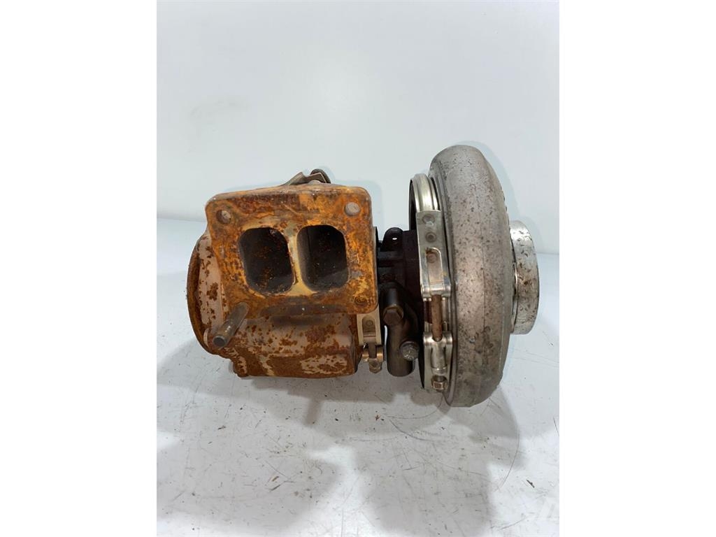 Volvo DXI11 Turbocompressor HX52W D11A 发动机