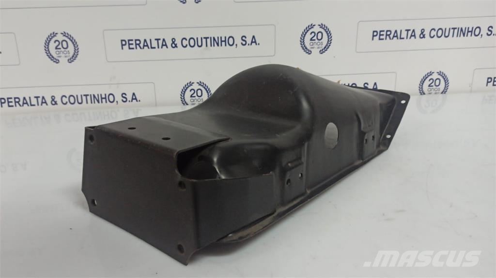 Volvo F10 Cobertura do Farol Cabinas