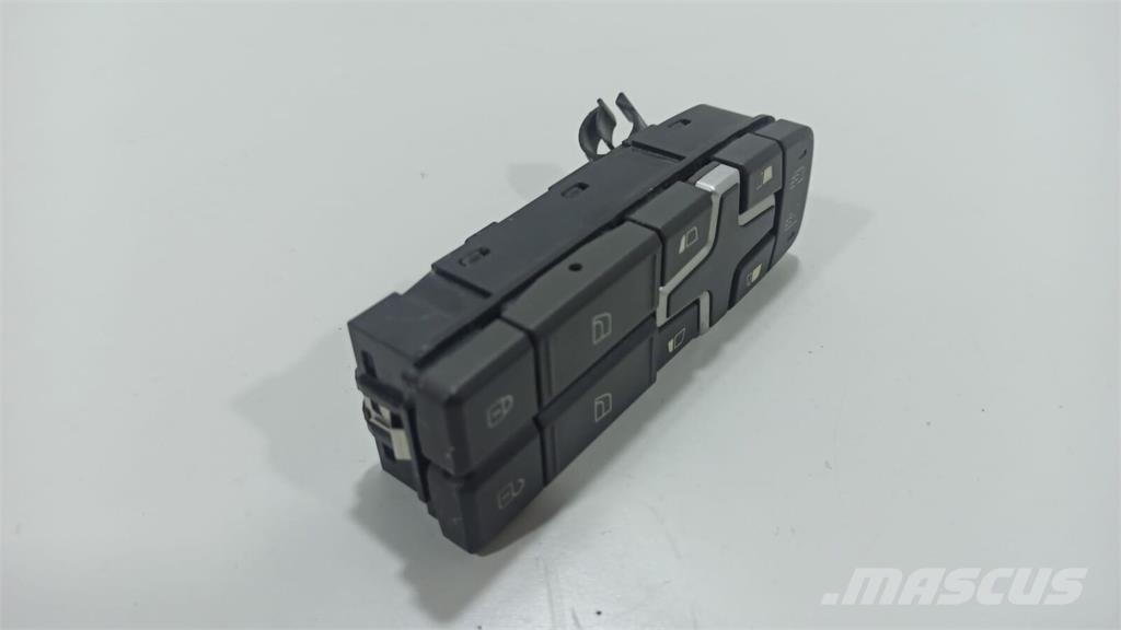 Volvo FH Módulo Comando de Porta Esq . FH Elektroonikaseadmed