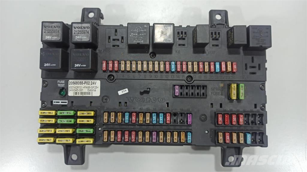 Volvo FH Placa de Circuitos Fusíveis FH Електроники