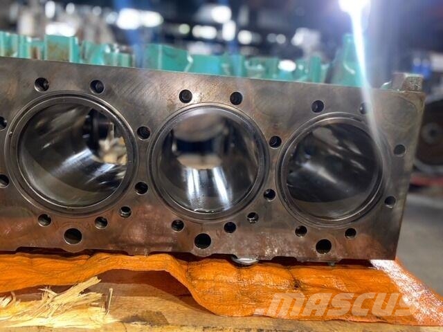 Volvo FH4 / D13 K4 Bloco do Motor Volvo D13K Engines
