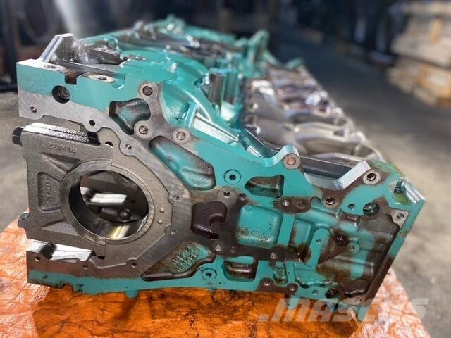 Volvo FH4 / D13 K4 Bloco do Motor Volvo D13K Engines