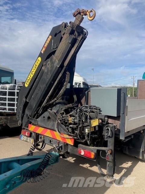 Volvo FL240 FL7 II / FE7 4X2 Caixa Aberta com Grua 2011 شاحنات مسطحة/مفصلية الجوانب