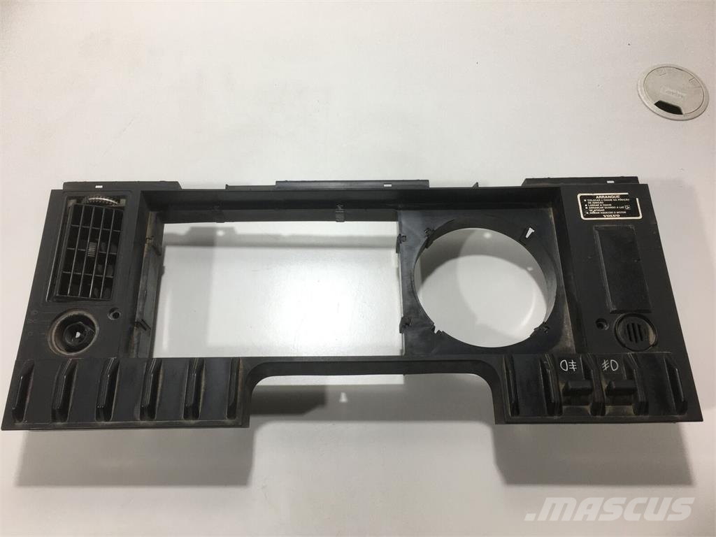 Volvo FL7 Painel de Instrumentos Førerhus og Interiør