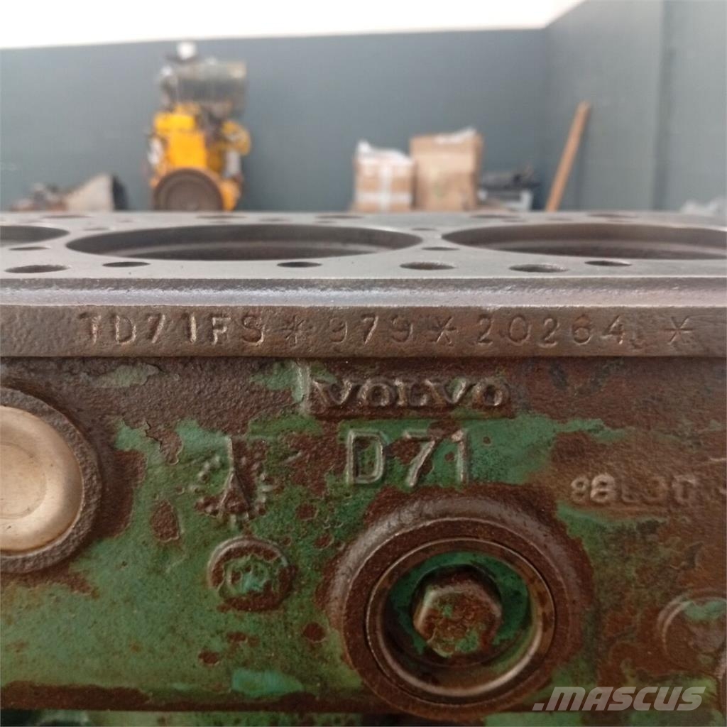 Volvo FL7 / TD71 Bloco do Motor Motores
