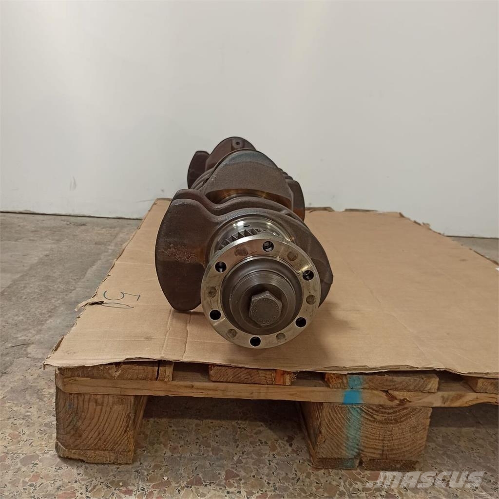 Volvo FM12 / D12C Cambota do Motor Mootorid