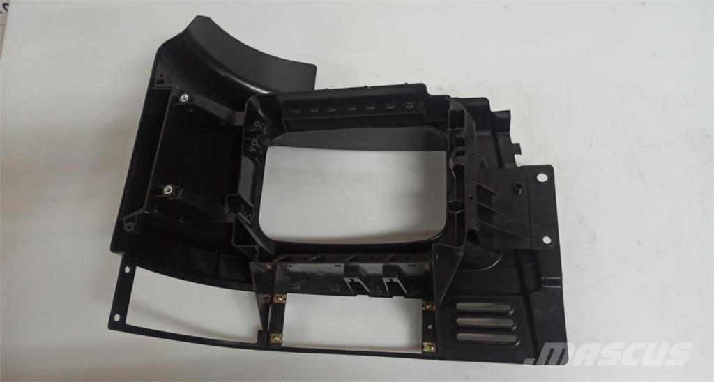 Volvo FM7 Cobertura do Farol FM Cabinas e interior