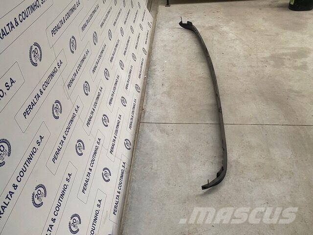 Volvo FM7 Spoiler do Pára - Choques FH Cabinas