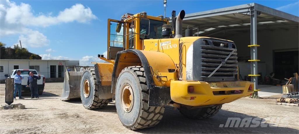 Volvo L220 Pás carregadoras de rodas