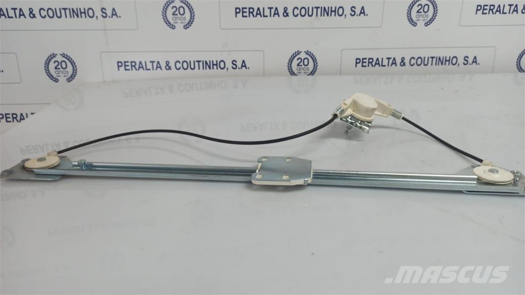 Volvo NL10 Motor Eléctrico Elevador do Vidro Elektroonikaseadmed