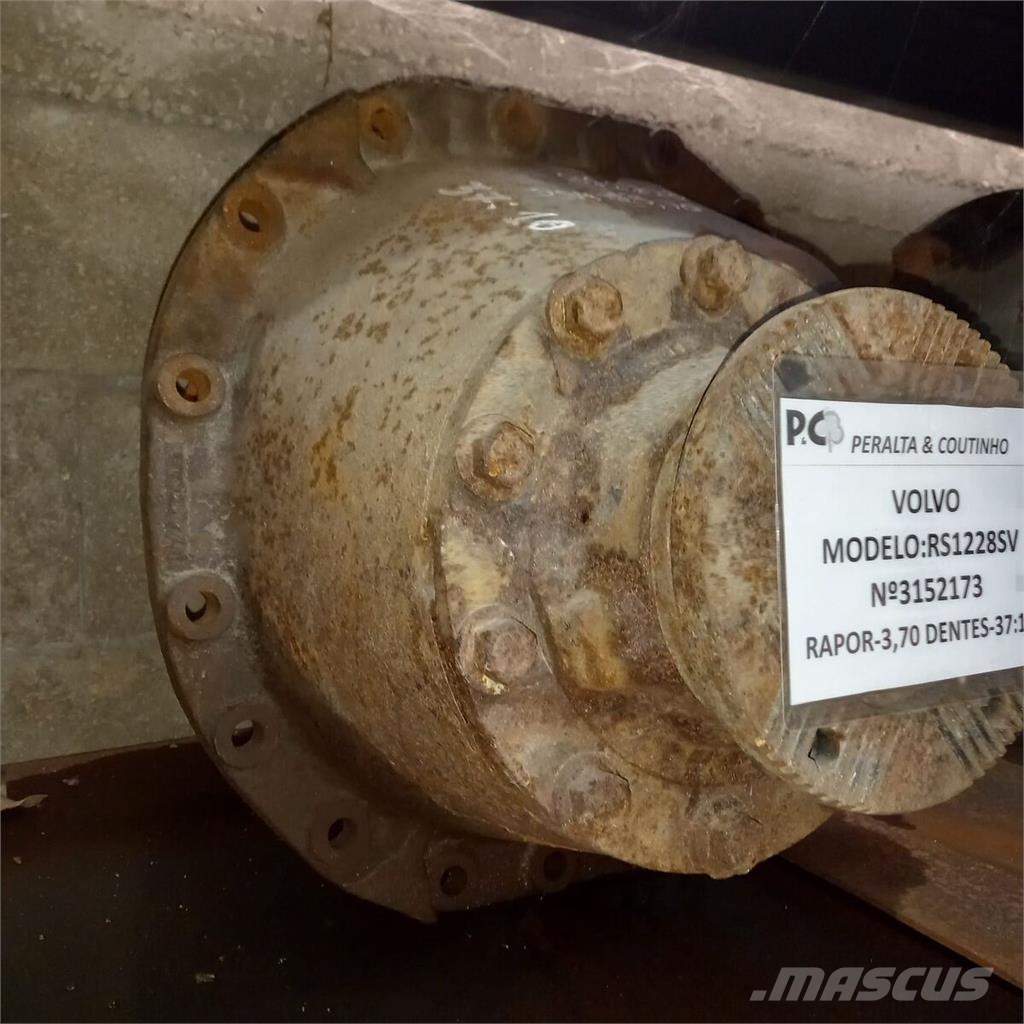 Volvo RS1228SV Diferencial R . 3 Käigukastid