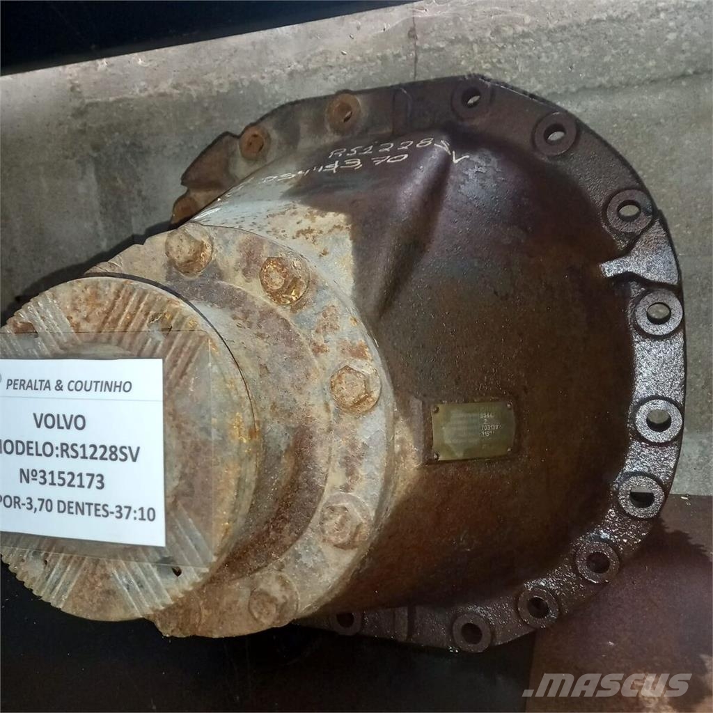 Volvo RS1228SV Diferencial R . 3 Käigukastid