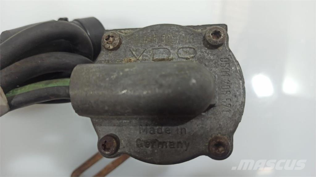 Volvo THD102 Sensor de Posição Pedal Acelerador Elektronik