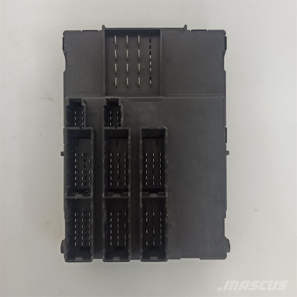Wabco TGA / D2066 Unidade de Controlo ZBR2 Componentes electrónicos