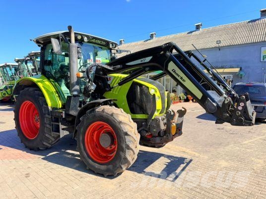 CLAAS ARION 520 Tractoren