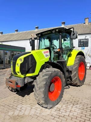 CLAAS ARION 530 Tractoren