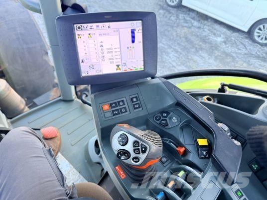 CLAAS ARION 620 CEBIS Traktoriai