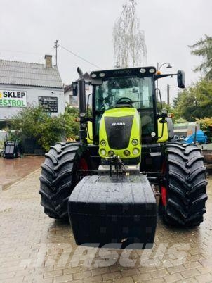 CLAAS Arion 630 Tractoren