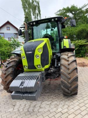 CLAAS ARION 630 Tractoren