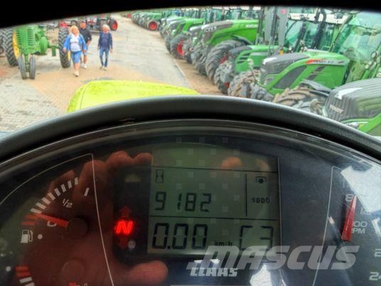 CLAAS ARION 630 Tractoren