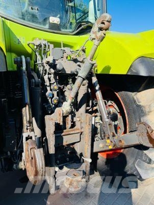 CLAAS ARION 640 Tractors