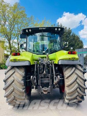 CLAAS ARION 640 Tractors