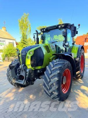 CLAAS ARION 650 CEBIS Tractoren