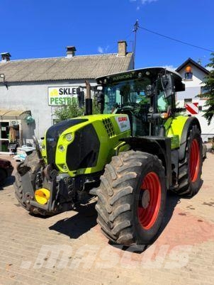 CLAAS Arion 650 CIS+ Tractoren