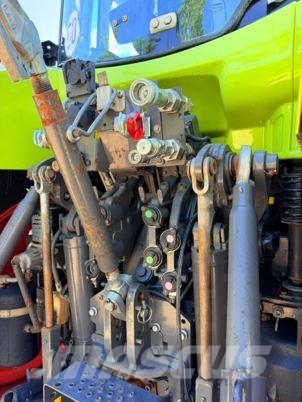 CLAAS Arion 650 CIS+ Tractoren