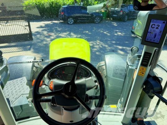 CLAAS Arion 650 CIS+ Tractoren