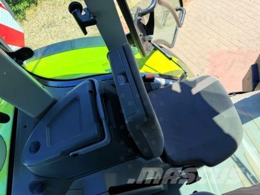 CLAAS Arion 650 CIS+ Tractoren