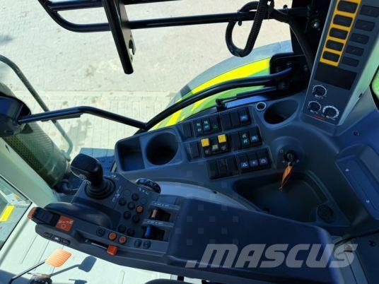 CLAAS Arion 650 CIS+ Tractoren