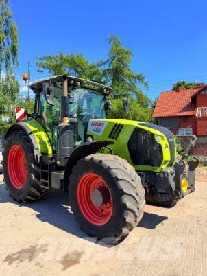 CLAAS Arion 650 CIS+ Tractoren