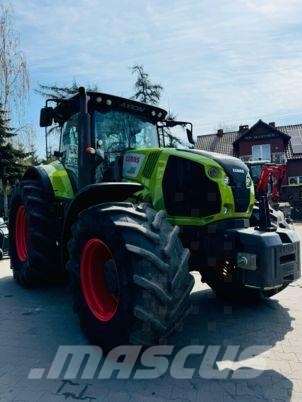 CLAAS AXION 840 Tractoare
