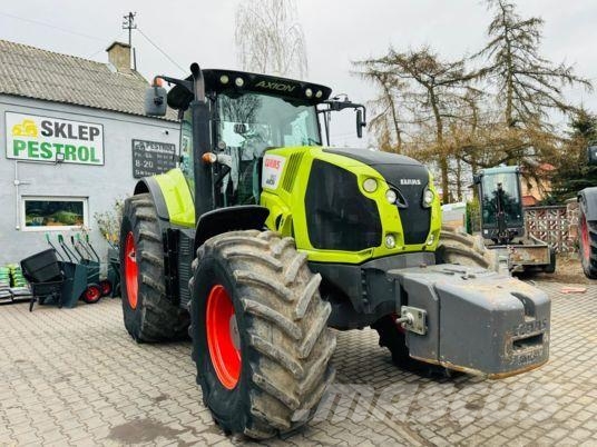 CLAAS AXION 850 Tractoare