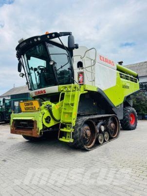 CLAAS LEXION 760 Зернозбиральні комбайни