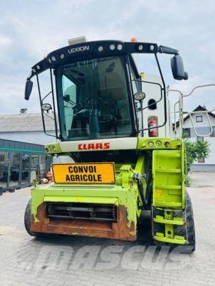 CLAAS LEXION 760 Зернозбиральні комбайни