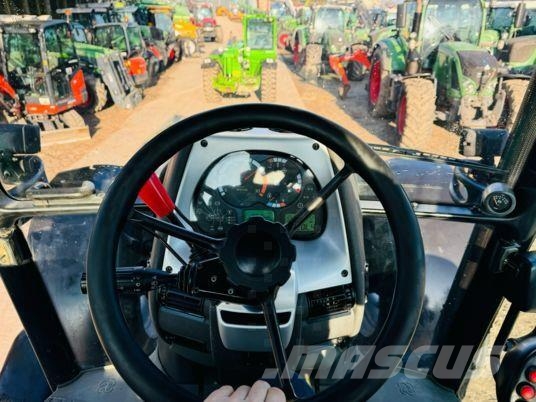 Deutz-Fahr AGROTRON 200 Traktori