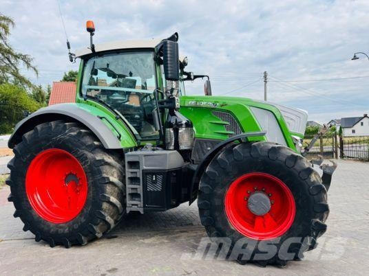 Fendt 828 VARIO PROFI PLUS الجرارات