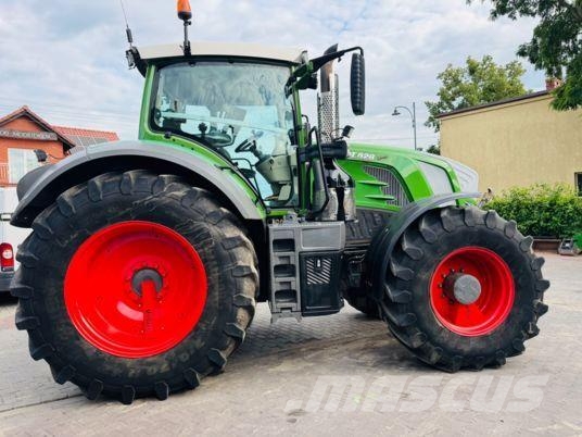 Fendt 828 VARIO PROFI PLUS الجرارات