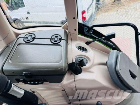 Fendt 828 VARIO PROFI PLUS Трактори