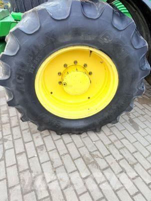 John Deere 6930 Трактора