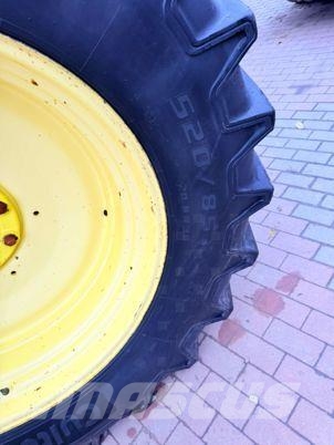 John Deere 6930 Трактора